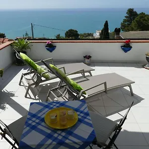 Emily Apartment Licata